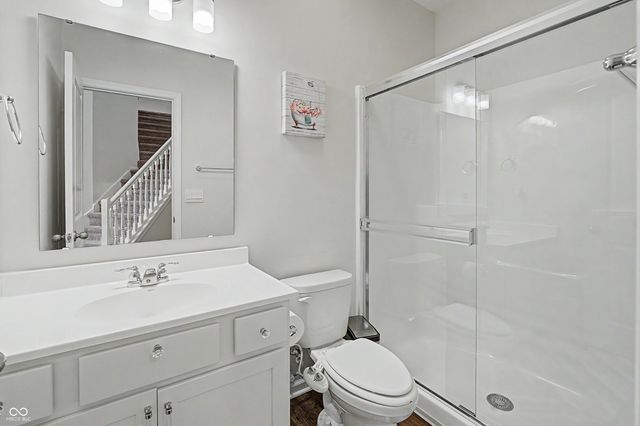 7696 Rolling Green Drive, Plainfield, IN 46168