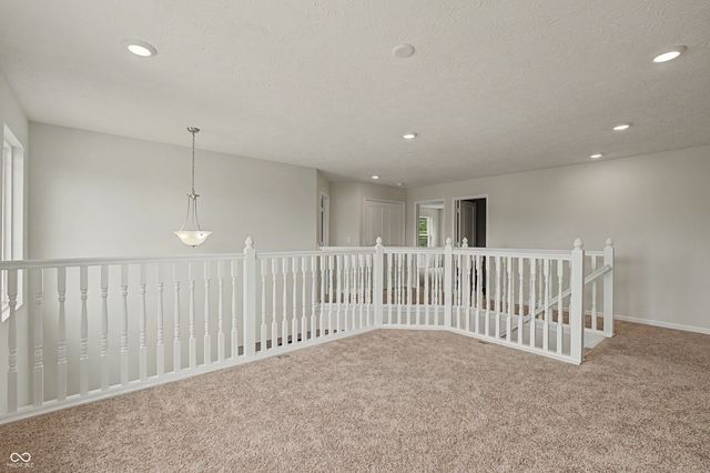 7696 Rolling Green Drive, Plainfield, IN 46168