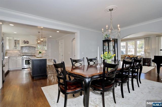 430 Wastena Terrace, Ridgewood, NJ 07450