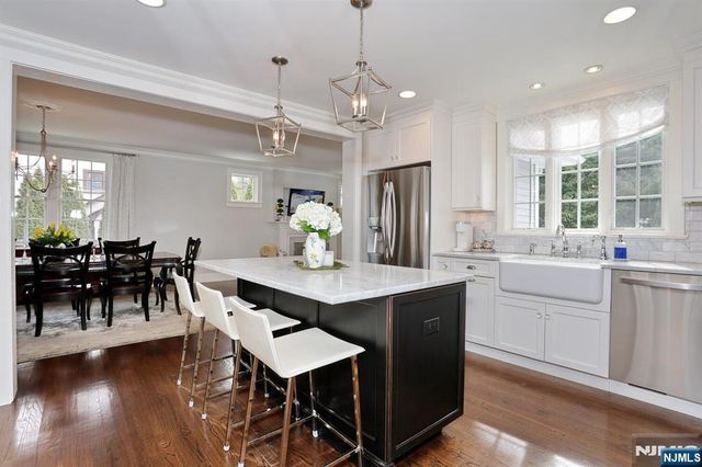 430 Wastena Terrace, Ridgewood, NJ 07450