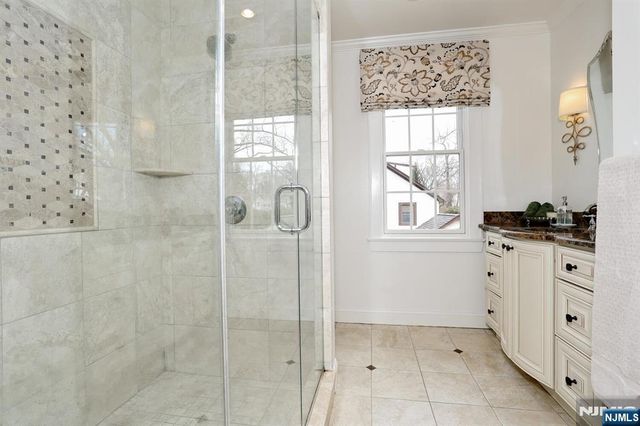 430 Wastena Terrace, Ridgewood, NJ 07450