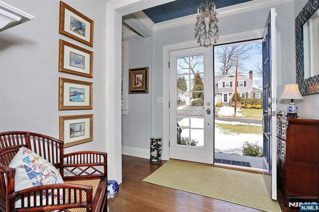 430 Wastena Terrace, Ridgewood, NJ 07450