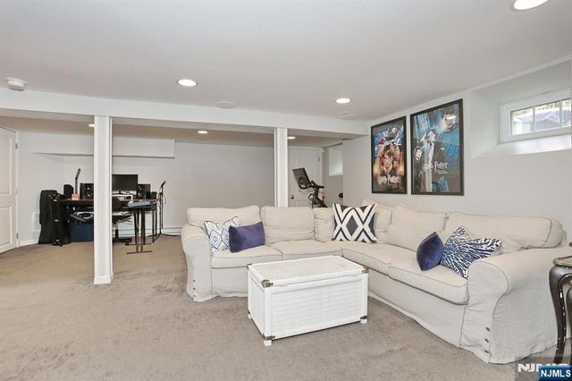 430 Wastena Terrace, Ridgewood, NJ 07450