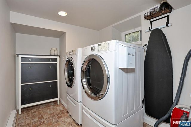 430 Wastena Terrace, Ridgewood, NJ 07450