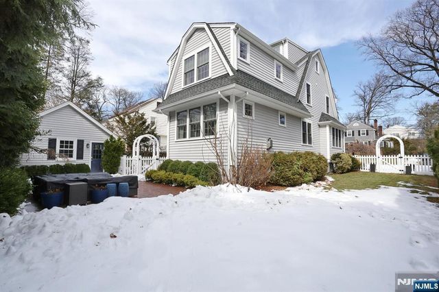 430 Wastena Terrace, Ridgewood, NJ 07450