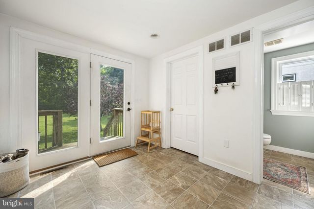 650 FAIRVIEW RD, Glenmoore, PA 19343