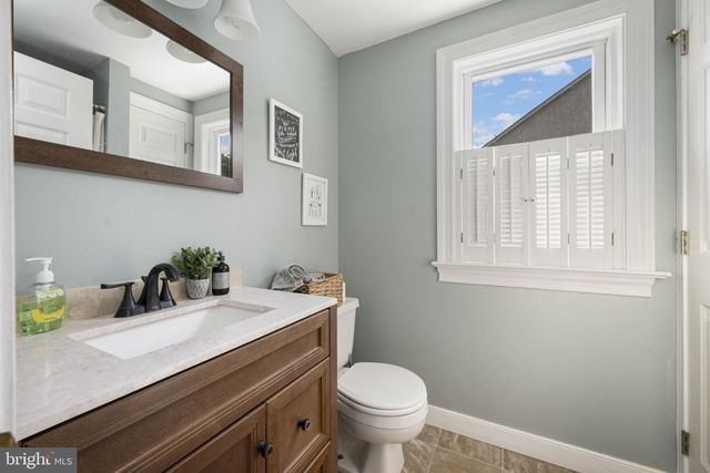 650 FAIRVIEW RD, Glenmoore, PA 19343