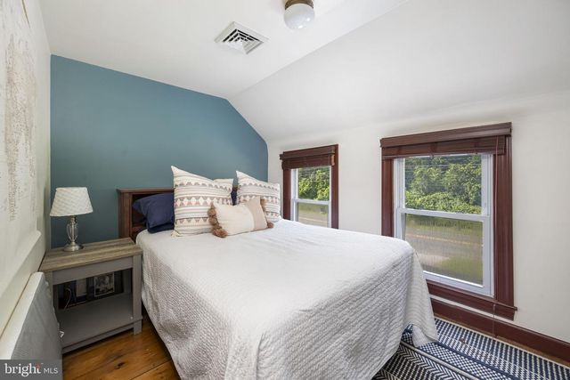 650 FAIRVIEW RD, Glenmoore, PA 19343