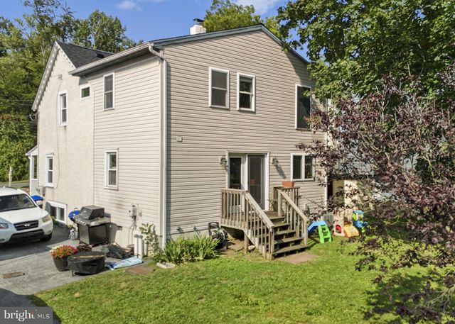 650 FAIRVIEW RD, Glenmoore, PA 19343