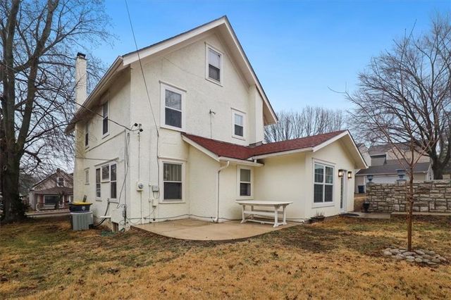 4601 State Line Road, Kansas City, MO 64112