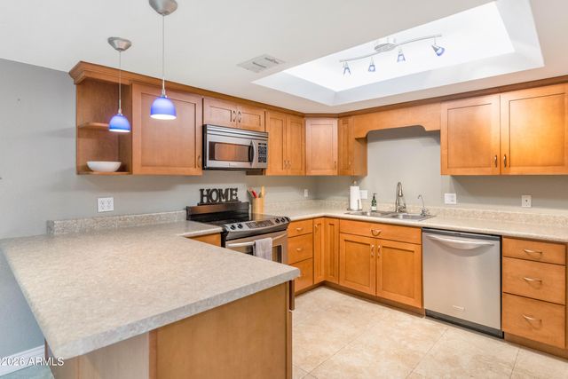 7830 E CAMELBACK Road 411, Scottsdale, AZ 85251