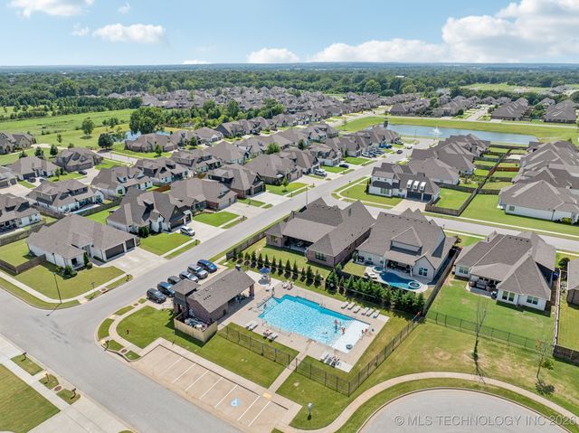 3722 W Tucson Place, Broken Arrow, OK 74011