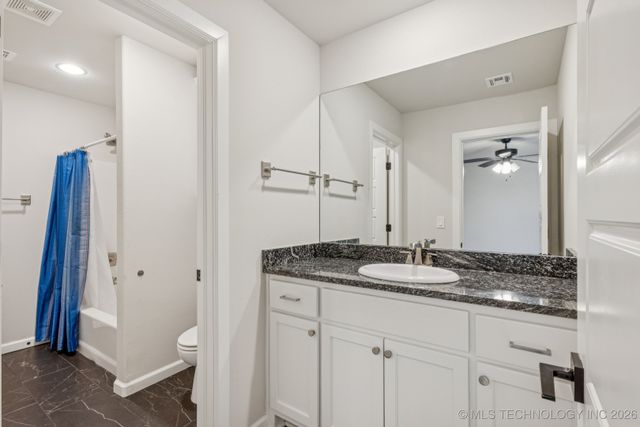 3722 W Tucson Place, Broken Arrow, OK 74011