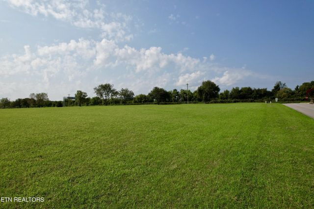 142 Arbor Lane, Dandridge, TN 37725