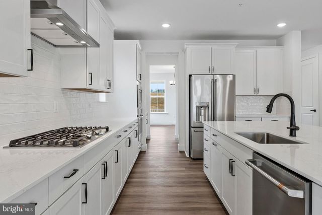 2000 ARAM DR, Accokeek, MD 20607