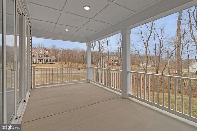 2000 ARAM DR, Accokeek, MD 20607