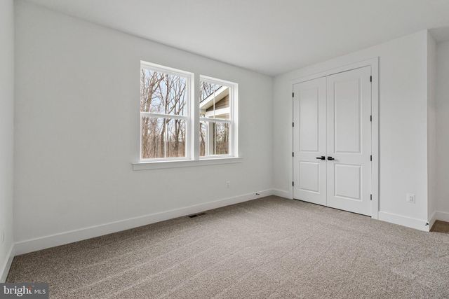 2000 ARAM DR, Accokeek, MD 20607