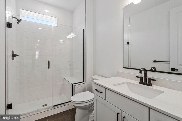 2000 ARAM DR, Accokeek, MD 20607