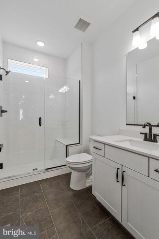 2000 ARAM DR, Accokeek, MD 20607