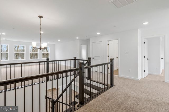 2000 ARAM DR, Accokeek, MD 20607