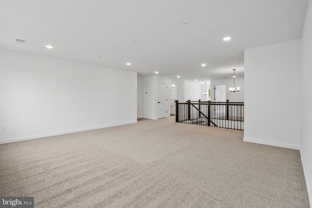 2000 ARAM DR, Accokeek, MD 20607