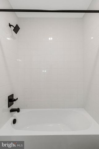 2000 ARAM DR, Accokeek, MD 20607