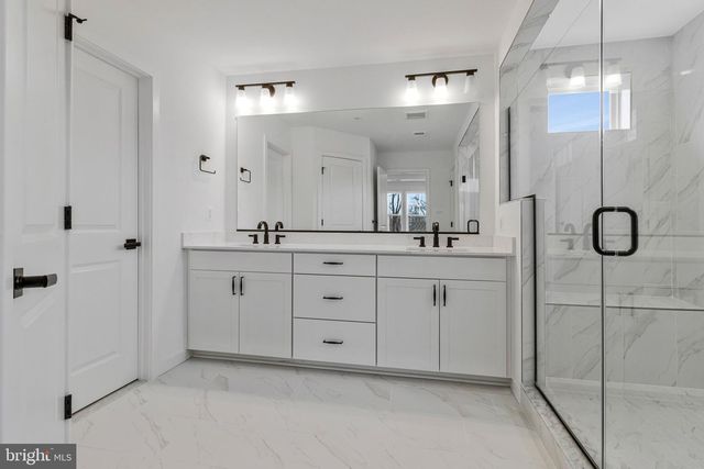 2000 ARAM DR, Accokeek, MD 20607