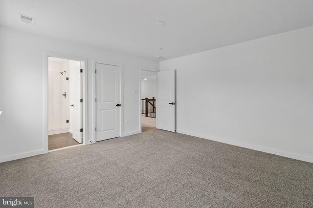 2000 ARAM DR, Accokeek, MD 20607