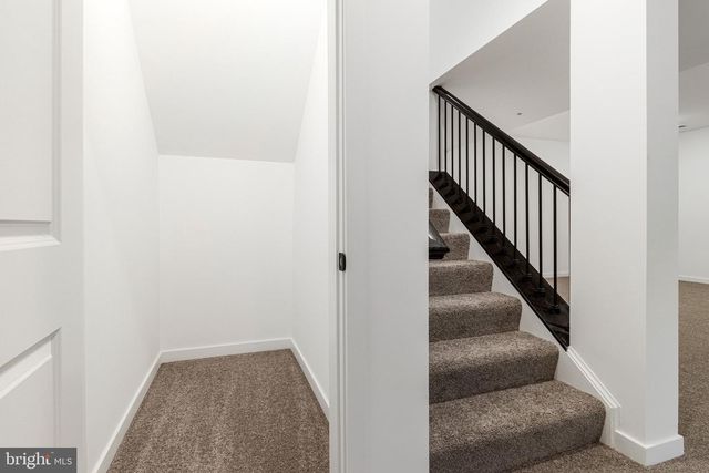 2000 ARAM DR, Accokeek, MD 20607