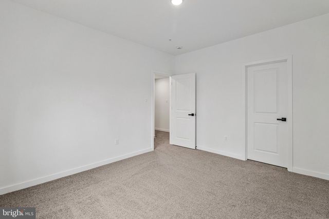 2000 ARAM DR, Accokeek, MD 20607