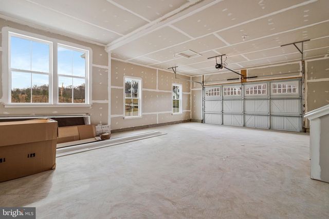 2000 ARAM DR, Accokeek, MD 20607