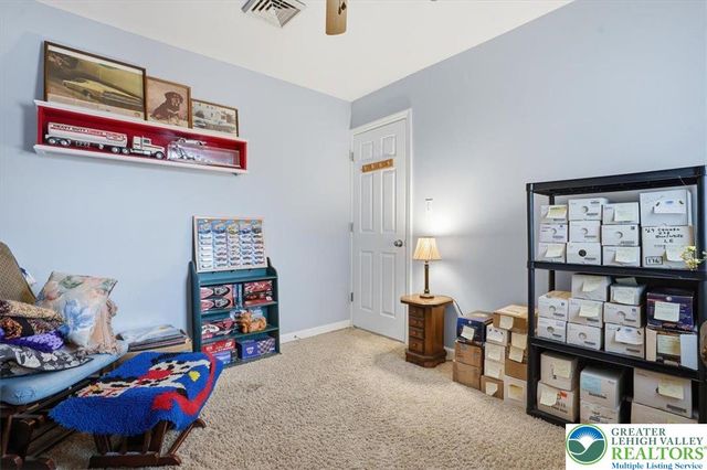 488 Sportsman Club Road, Plainfield Twp, PA 18064