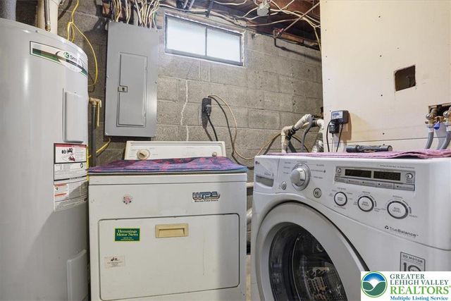 488 Sportsman Club Road, Plainfield Twp, PA 18064