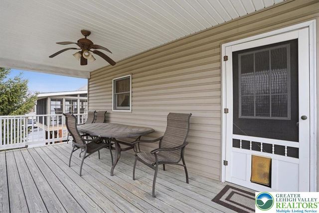 488 Sportsman Club Road, Plainfield Twp, PA 18064