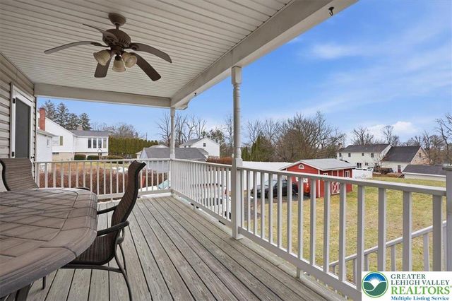 488 Sportsman Club Road, Plainfield Twp, PA 18064