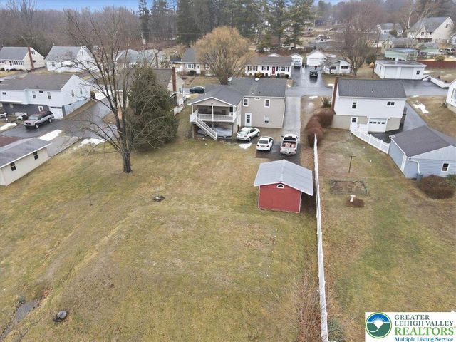 488 Sportsman Club Road, Plainfield Twp, PA 18064