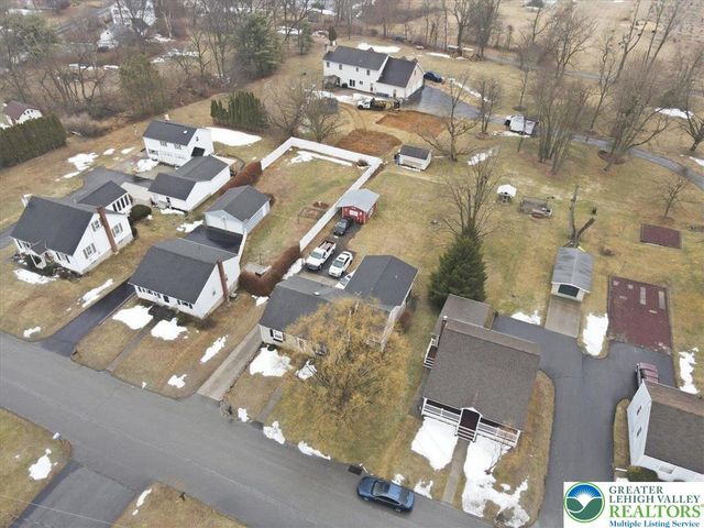 488 Sportsman Club Road, Plainfield Twp, PA 18064