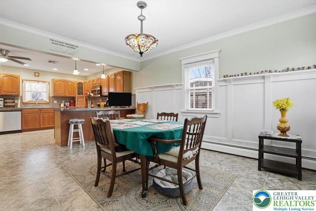 488 Sportsman Club Road, Plainfield Twp, PA 18064