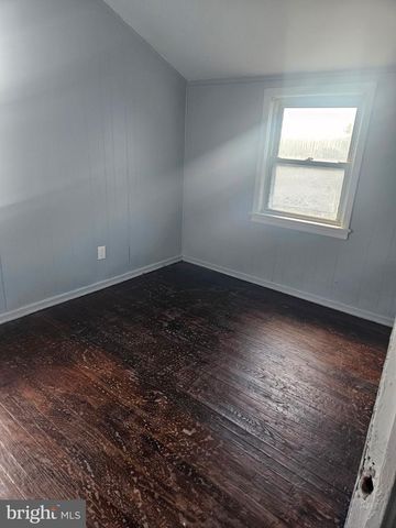 854 51ST ST NE, Washington, DC 20019