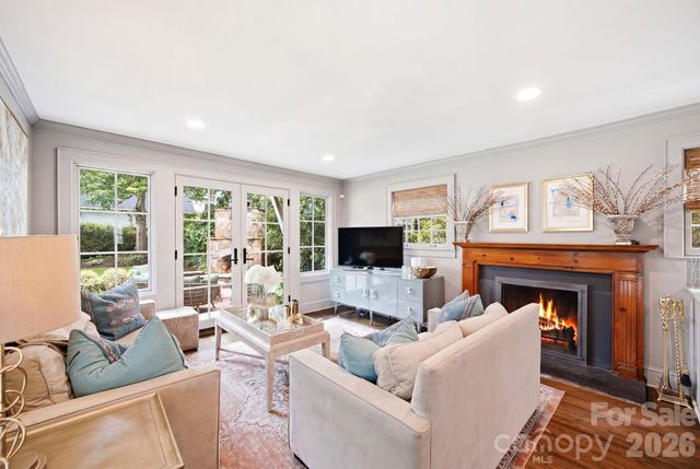 1951 Sterling Road, Charlotte, NC 28209