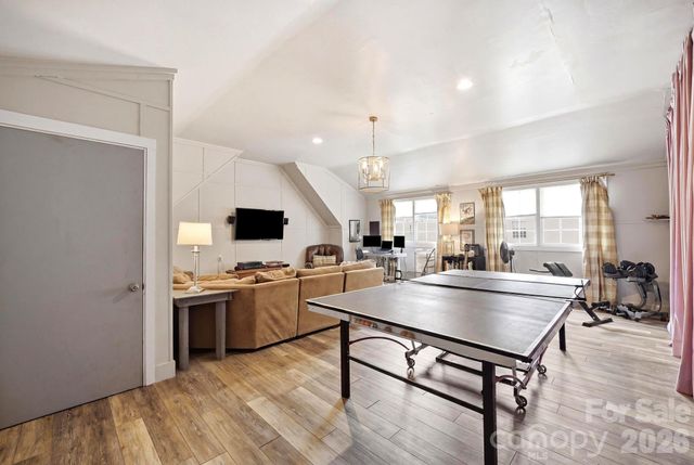 1951 Sterling Road, Charlotte, NC 28209