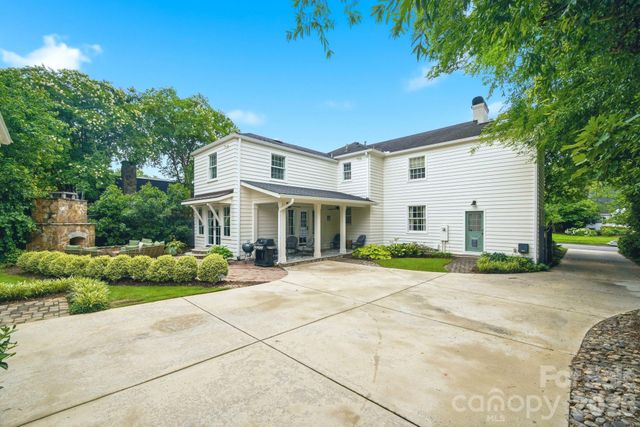 1951 Sterling Road, Charlotte, NC 28209