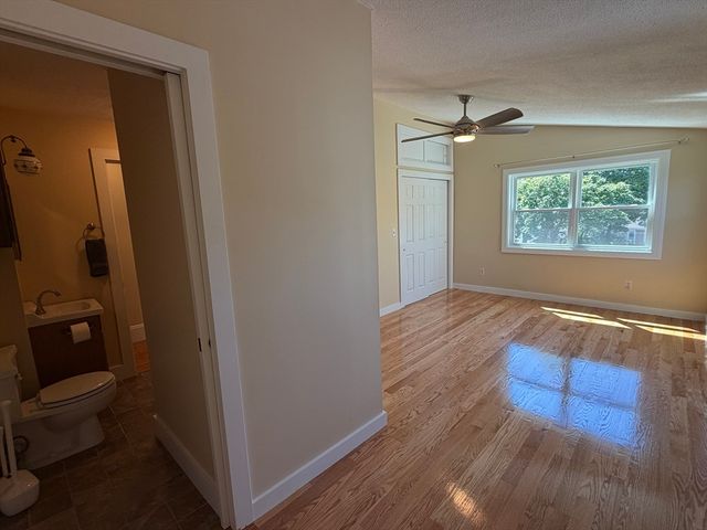 108 Norwood Ave 2, Newton, MA 02460