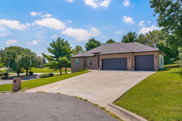 300 Raven Circle, Rogersville, MO 65742