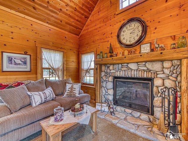 7860 Head O Lake Road, Whiteford Twp, MI 49267