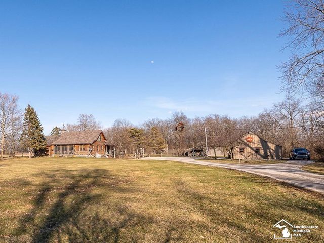 7860 Head O Lake Road, Whiteford Twp, MI 49267