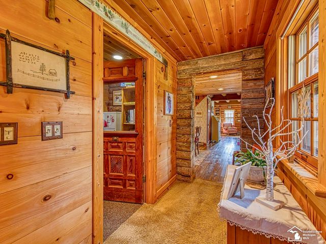 7860 Head O Lake Road, Whiteford Twp, MI 49267