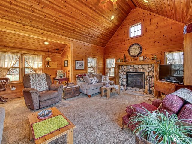 7860 Head O Lake Road, Whiteford Twp, MI 49267