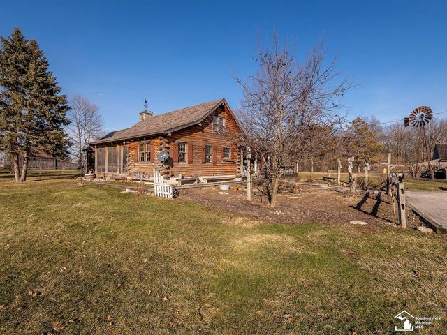 7860 Head O Lake Road, Whiteford Twp, MI 49267