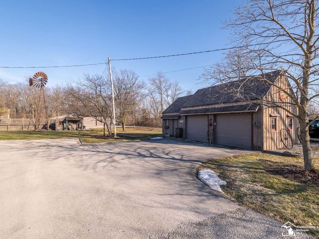 7860 Head O Lake Road, Whiteford Twp, MI 49267